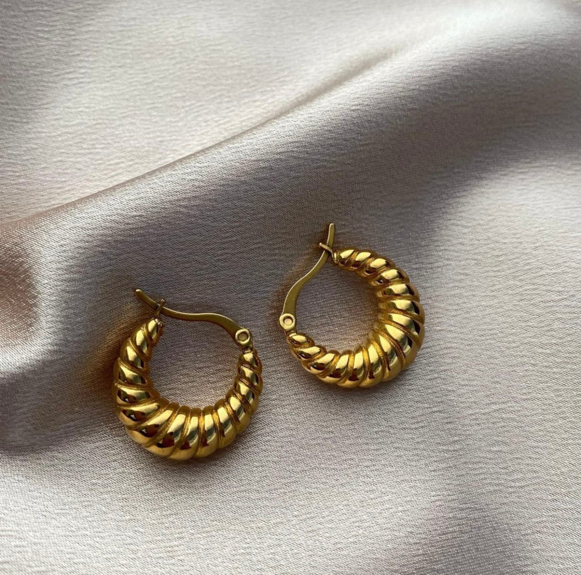 Helena earrings