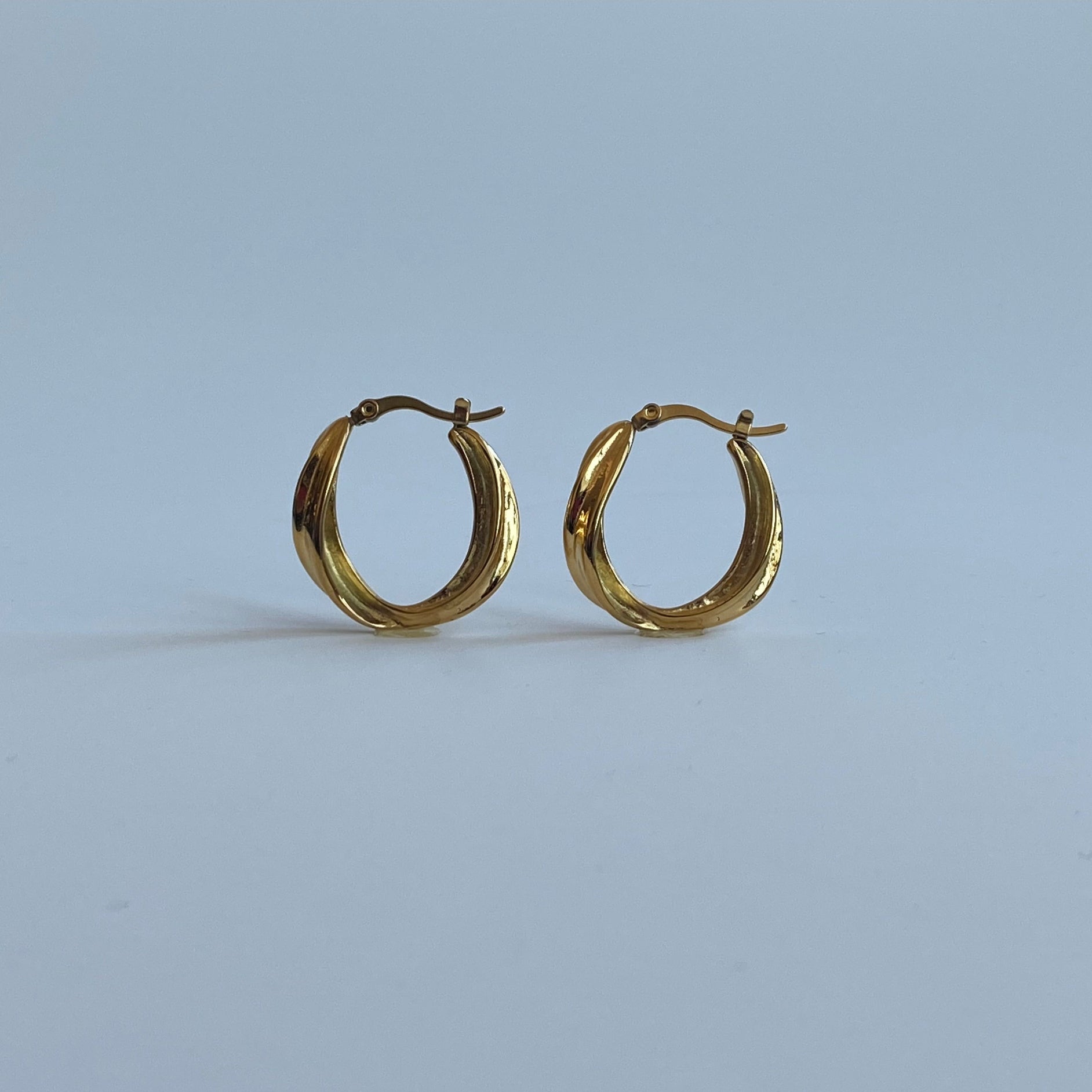 Ava earrings