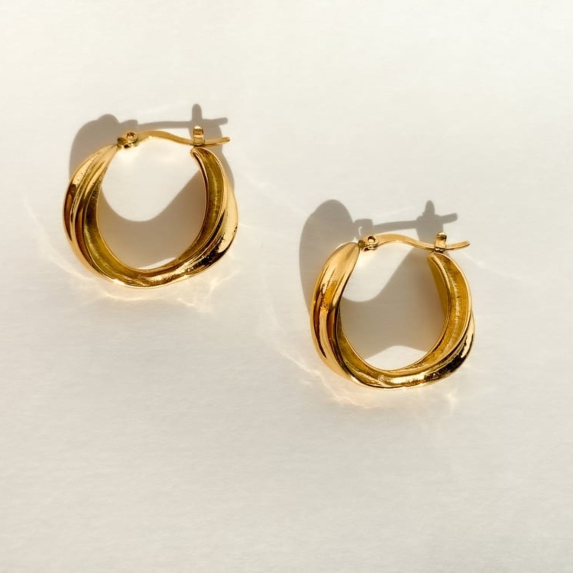 Ava earrings